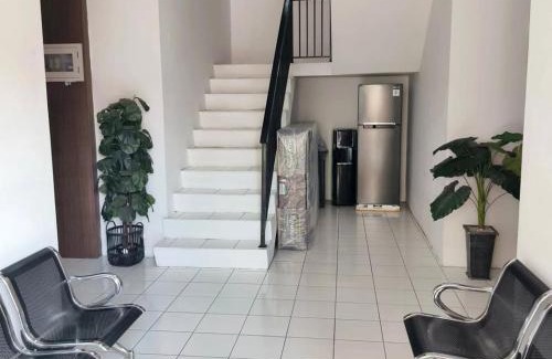 Guelph House | Roktama mes