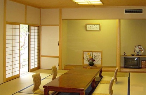 Sano Hotel | Rokugatsu-no-Mori Auberge