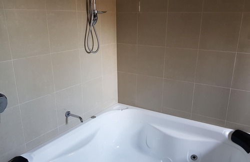 Moina Cottage | Roland Spa Cottage