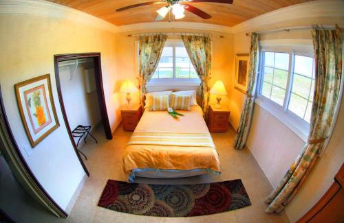 Old Bight Resort | Rollezz Villas Beach Resort