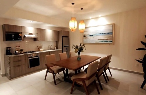 Diaz Ordaz House | Roma 240 Rooftop Condo, Pool, BBQ, Amazing Views!