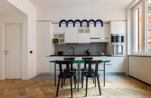 Rione VII Regola Apartment | ROMAC Trinity with steam bath