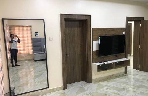 Abuja Apartment | Roman Cabin
