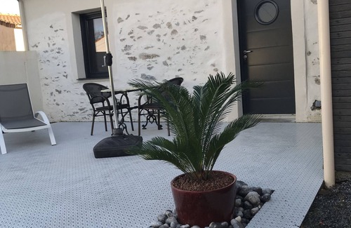 Saint-Philbert-de-Bouaine House | Romantic gite-Loft with private Spa near Nantes