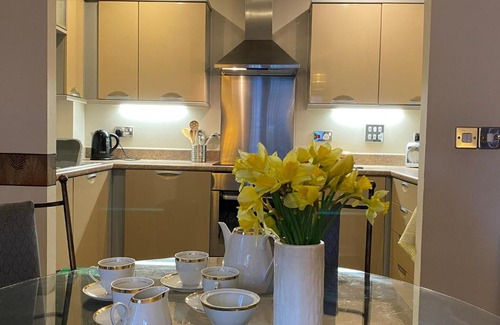 Chichester Apartment | Roman Quarter apartment