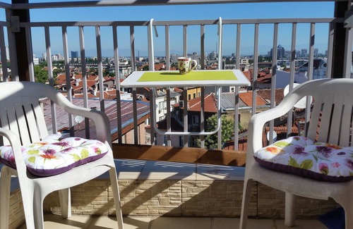 Plovdiv Center Apartment | Roman Stadium Flat for 4