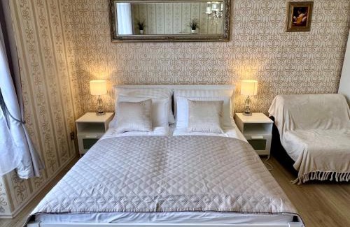 Josefov Apartment | Romance in the Old Town