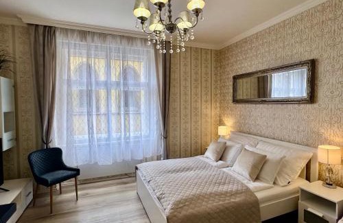 Josefov Apartment | Romance in the Old Town