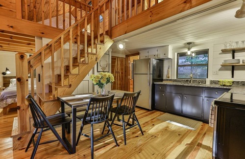 Ellijay Cabin | Romance On The Cartecay River