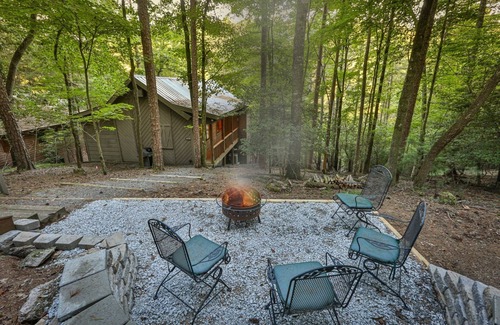 Ellijay Cabin | Romance On The Cartecay River