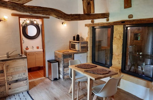 Cendrieux Cottage | Romantic getaway. In the heart of Périgord.