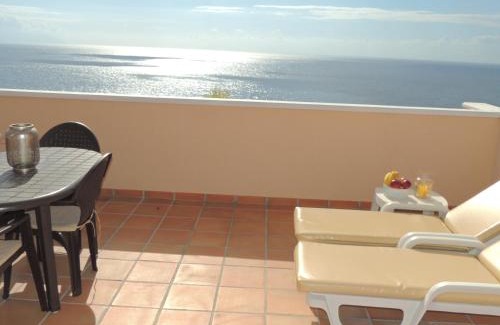 Los Gigantes Apartment | Romantic Retreat with Marine View