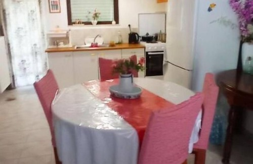 Oropos House | Romantic Greek villa 150 m from the beach