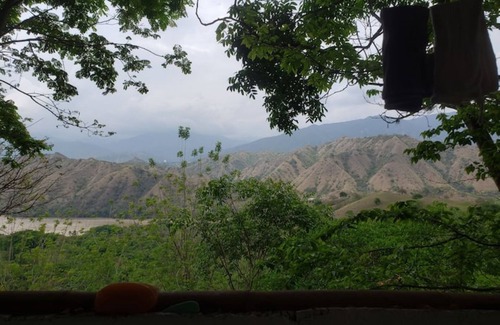 Olaya Cabin | Romantic 2-bedroom cabin across from Puente de Occidente