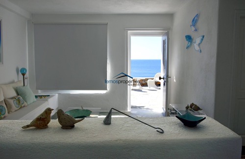 Koundouros House | Romantic and cozy house on the waterfront in the area of Koundouros, Kea