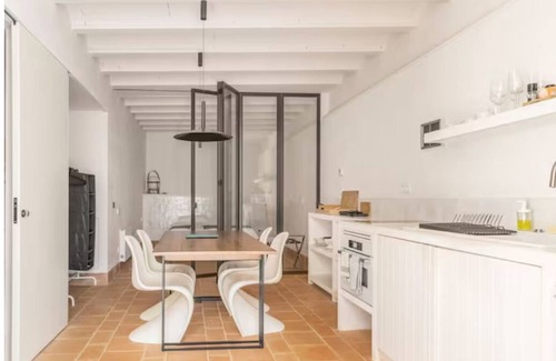 Alella Apartment | Romantic apartment in idyllic nature setting