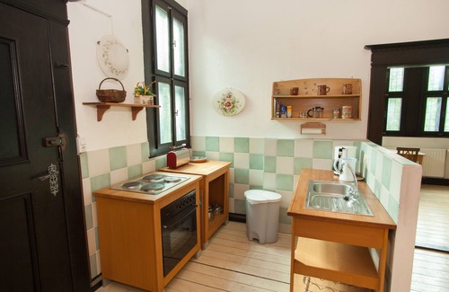 Auteal Apartment | Romantic apartment in the gatehouse of Schaumburg Castle