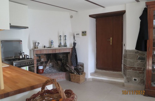 Nemi Apartment | Romantic apartment with spectacular views over the lake and sea