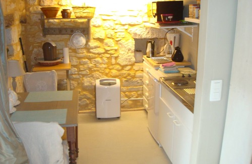Daglan Apartment | Romantic appartment in 17th century French farmhouse