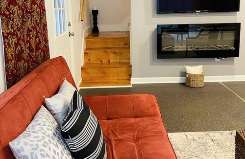 Woodstock House | Romantic Barn-House in a Privileged location near DT Woodstock & Lakepoint Sport