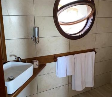 Vipingo Villa | Romantic Beach House Vipingo