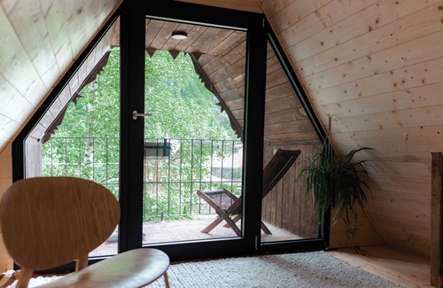 Cerova Cabin | Romantic cabin in the forests of Small Carpathian mountains