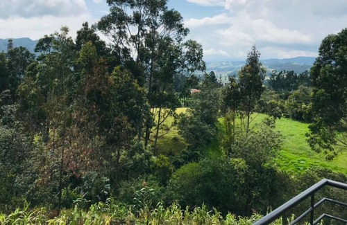 Chiquinquira Apartment | Romantic cabin with city view, 10 min from downtown