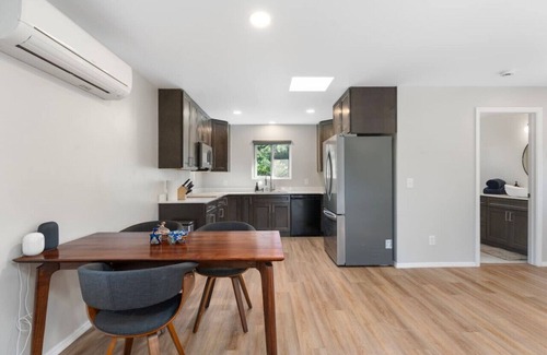 Sedona Apartment | Romantic Casita with Views - 5 minutes to Chapel, Cathedral Rock