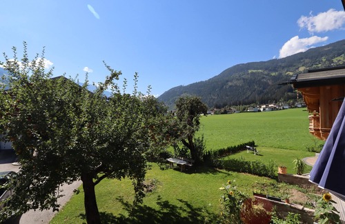 Zillertal House | Romantic chalet near the ski resorts