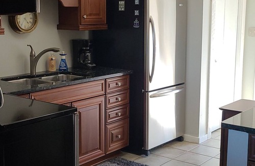 Huddleston Condo | Romantic condo with beautiful sunset views of Smith Mountain Lake