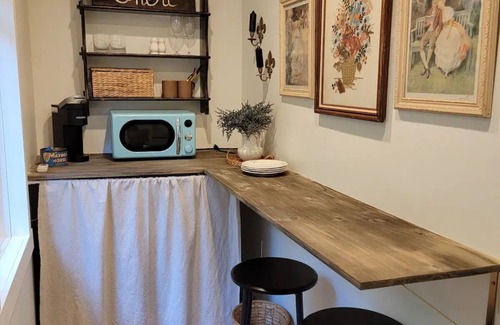 Pickens Cottage | Romantic Cottage Getaway, tucked peacefully in the woods