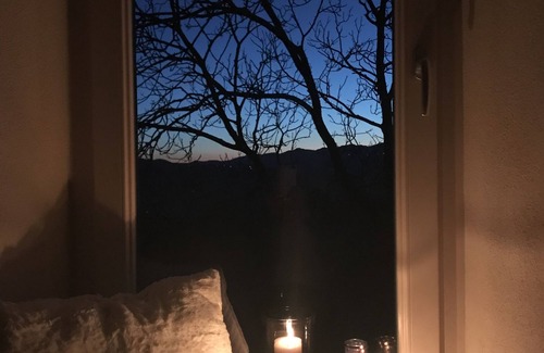 Varese Ligure Cottage | Romantic cottage with private spa