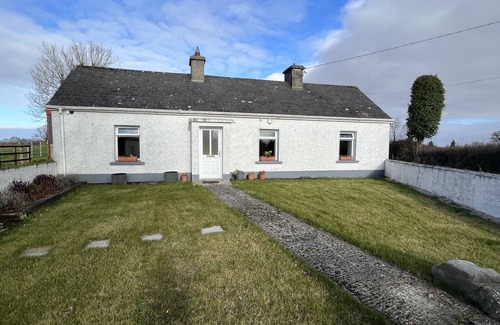 Mohill Cottage | Romantic country cottage for two