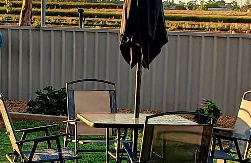 Barmera House | Romantic country getaway nestled amongst the vines of the sunny SA riverland.n