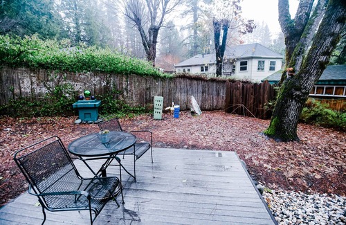 Nevada City Cabin | Romantic Couples Cabin