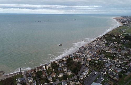 Tracy-sur-Mer Villa | Romantic french villa w/hot tub — 5 min from the beach