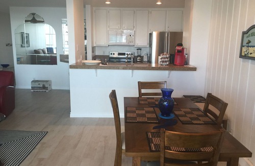 Townsite Condo | Romantic Getaway for 2 in Cottage in complex right on the beach