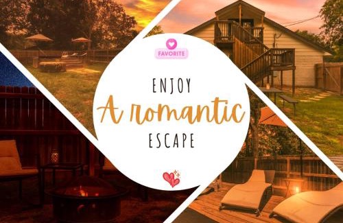 McQueeney House | Romantic Getaway Hideout | Soak, Sip, and Relax