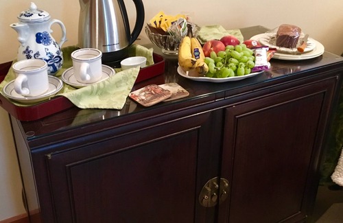 Mill Valley House | Romantic getaway. Hikers/bikers dream. Peaceful. Fresh Air. Nature. Sanctuary.