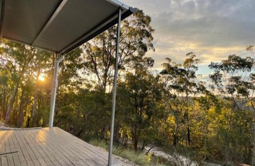 Bucketty Bed & Breakfast | Romantic getaway SummerHill Tiny