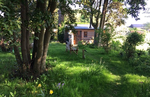 Winchelsea House | Romantic glamping cabin near beautiful Rye