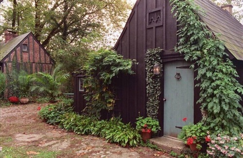 New Hope Cottage | Romantic Gothic Cottage - In Our Little English Village