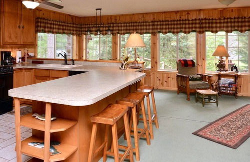 Grayling Cabin | Romantic - Historic - Luxury Log Cabin - A Fairy Tale Experience and Setting