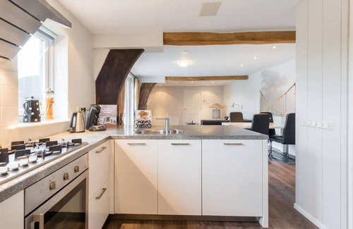 Schagen Apartment | Romantic holiday home with plenty of cycling and walking possibilities