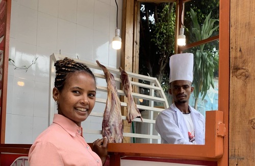 Debre Zeyit Bed & Breakfast | Romantic Hotel Retreat Close To All Attractions
