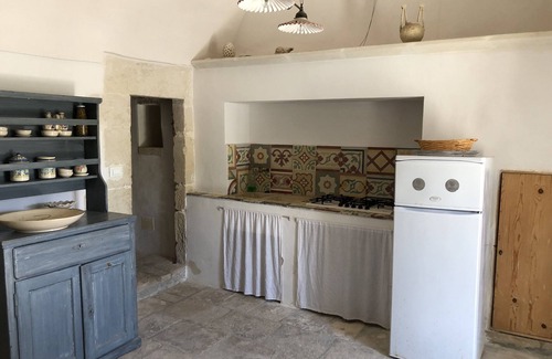 Carpignano Salentino House | Romantic "Pagliarone" of Salento with large pool and private orchard