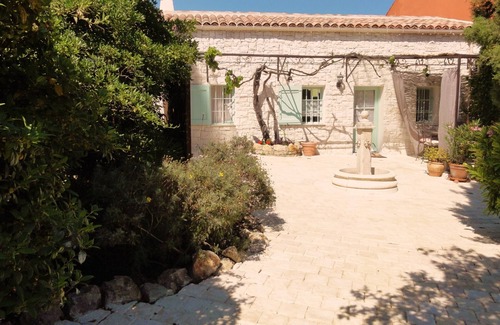Plaine de la Brague Apartment | Romantic little countryhouse with pool in walking distance to the sea & town