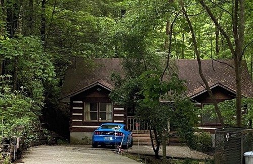 Chalet Village Cabin | Romantic log cabin located on ski mountain, close to the ski lodge.