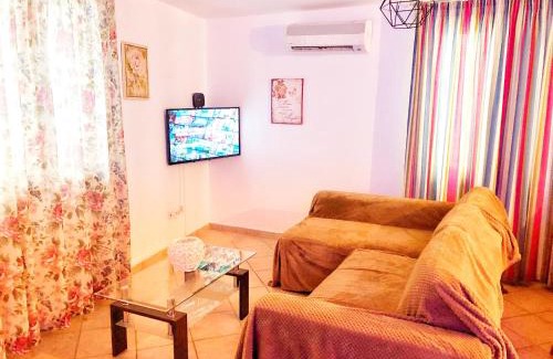 Pythagorion House | Romantic maisonette in the heart of Pythagoreio LH door