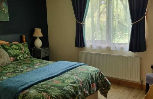 Letterbarrow Cabin | Romantic Mountain Cabin 5 miles from Donegal Town